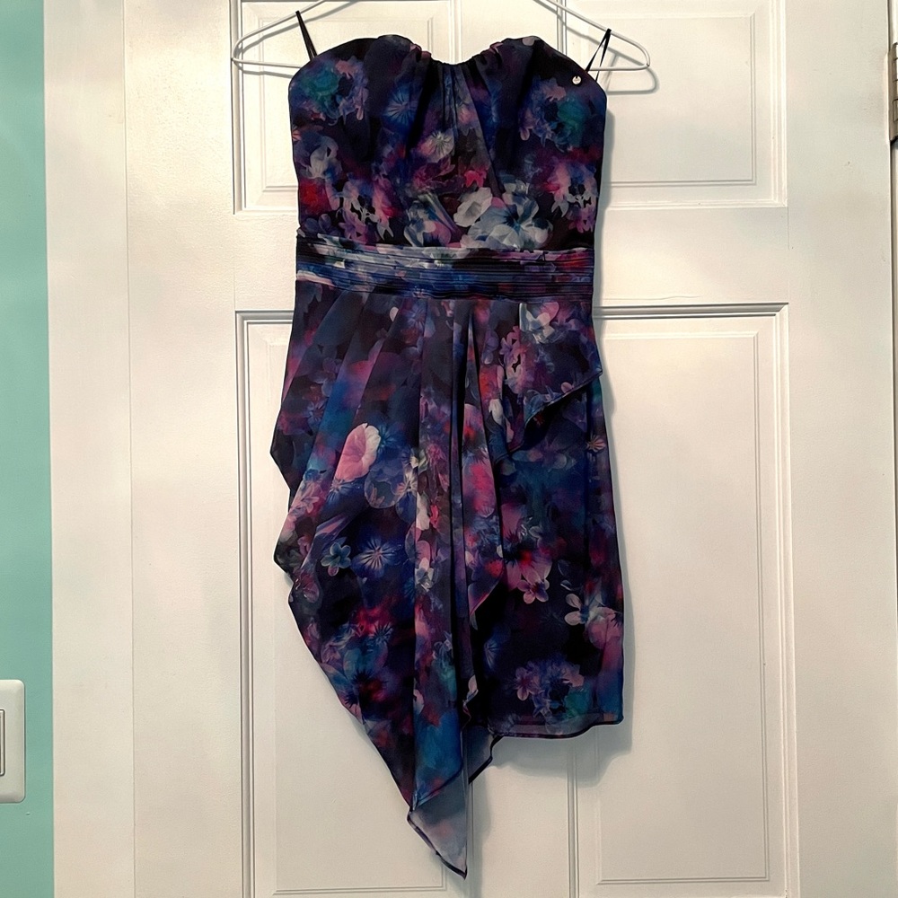 Guess Bombay Floral Dress Size 0 (Like New)
